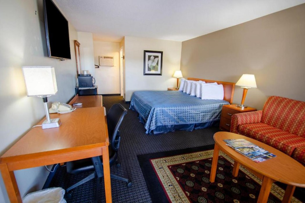 Sportsman Inn by OYO US Hwy-64 11/42