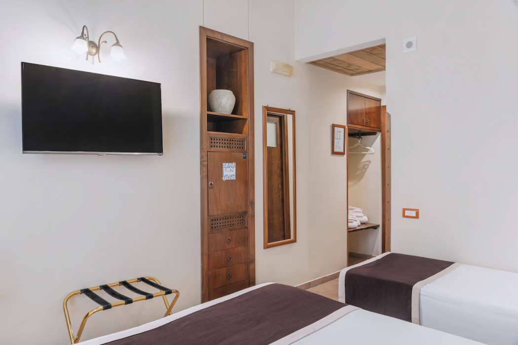 Hotel il Convento 10/81