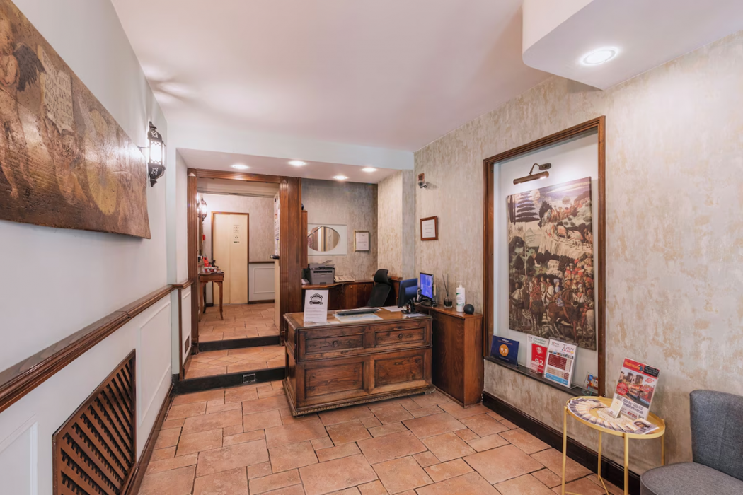 Lobby at Hotel il Convento, NAPLES