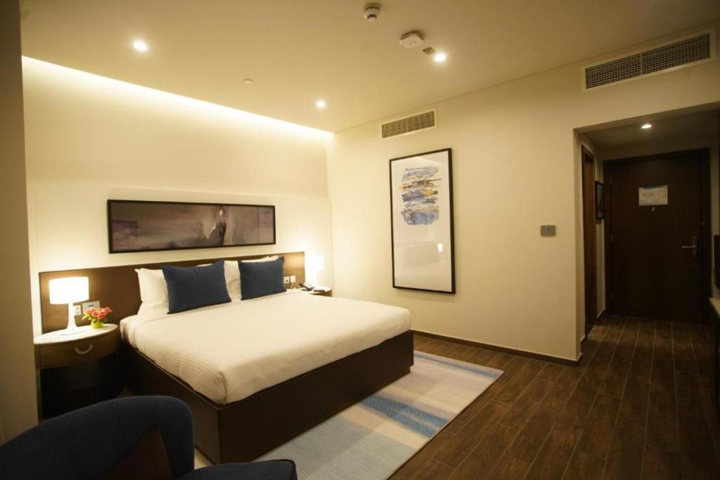 C - Hotel and Suites Doha 14/50