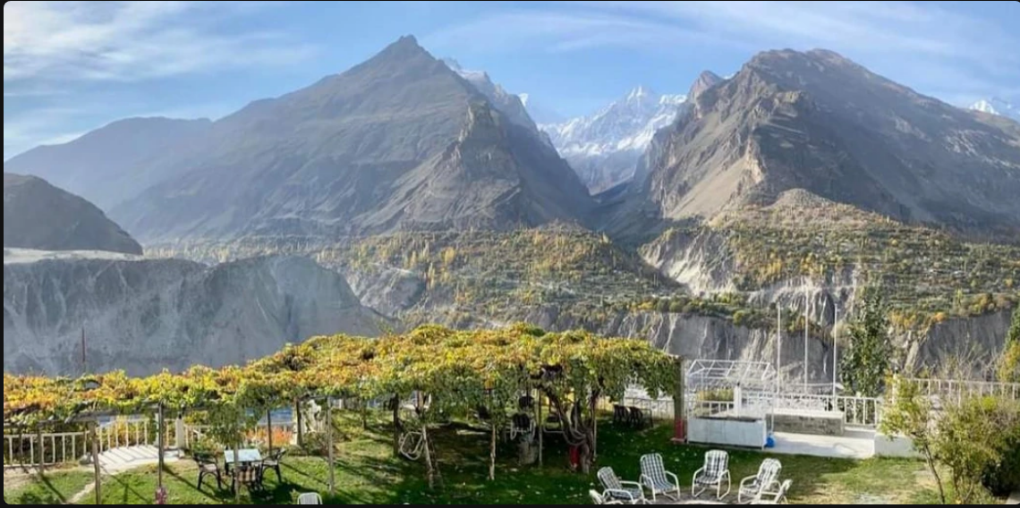 Legend Hotel Hunza 12/17