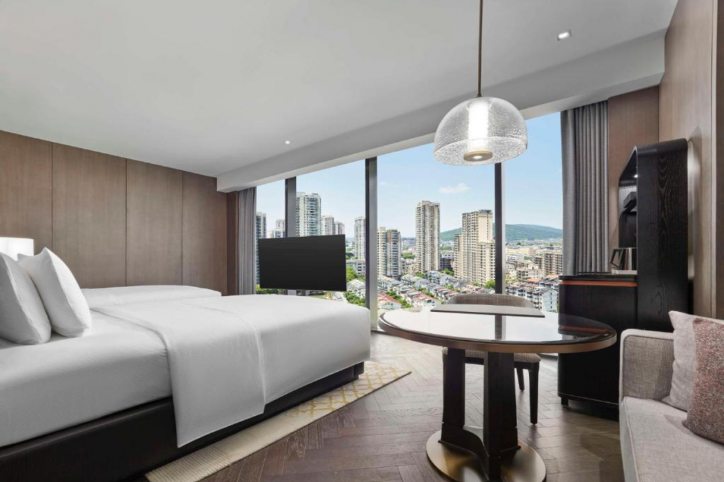 Hilton Changshu 10/62