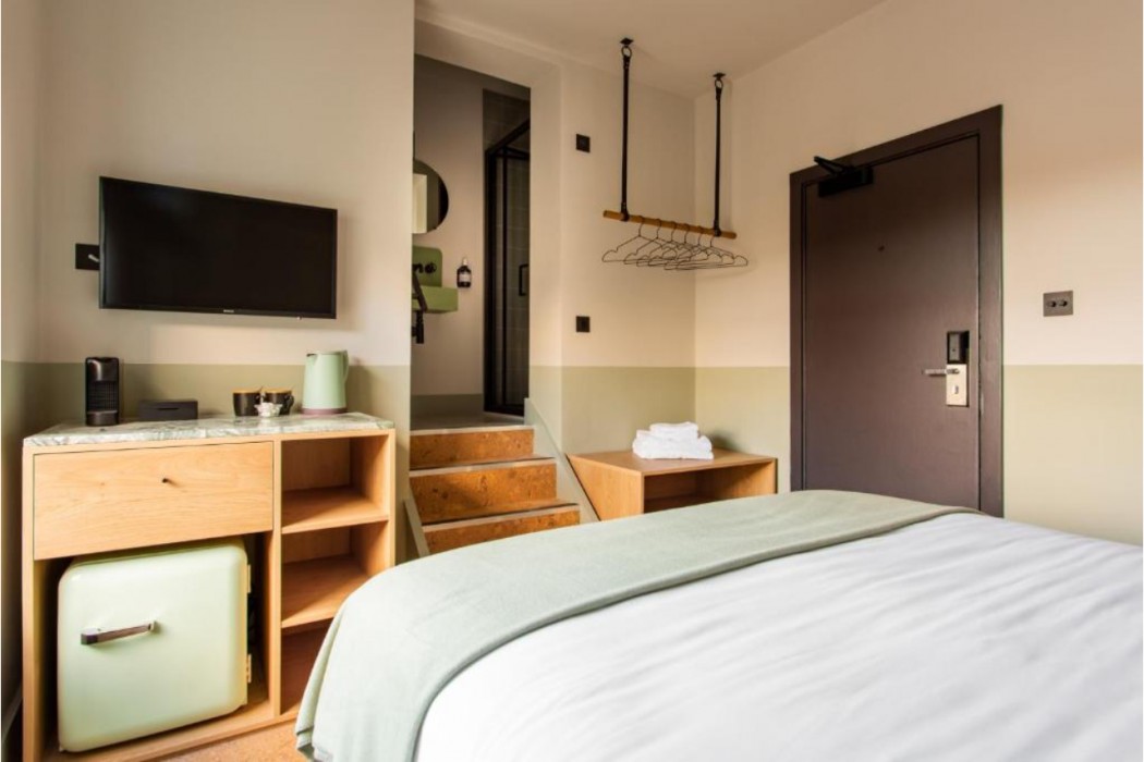 Port Hotel Eastbourne 8/58