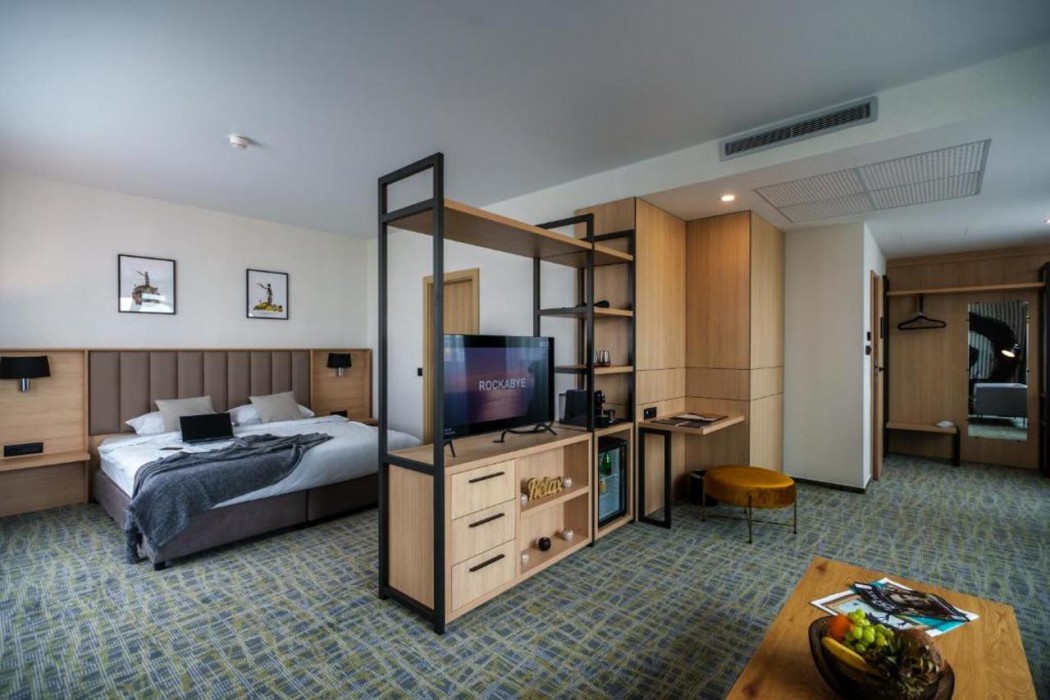 B1 City Hotel 11/49