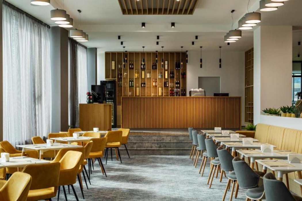 B1 City Hotel 38/49