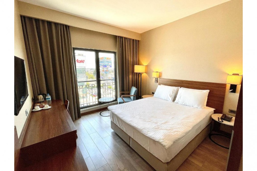 Turkmen Riverside Hotel 10/37