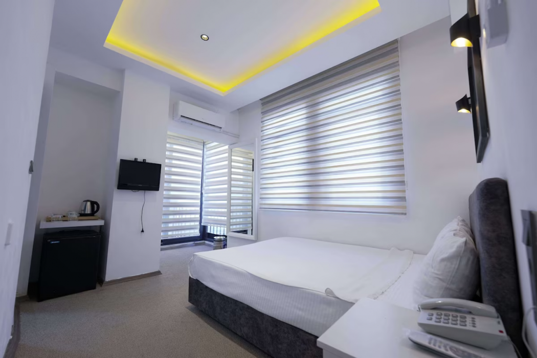 Olsen Hotels 9/48
