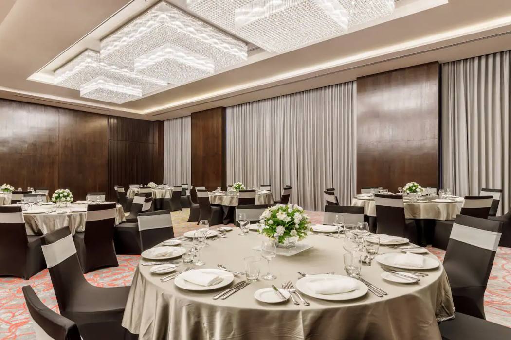 Hyatt Centric Soalteemode Kathmandu 24/60