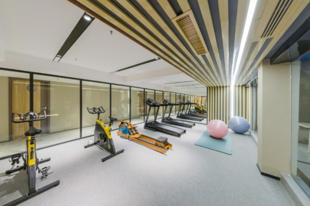 Homeinn Neo (Shenzhen Futian Convention center Zhu Zi Lin Metro Station) 17/17
