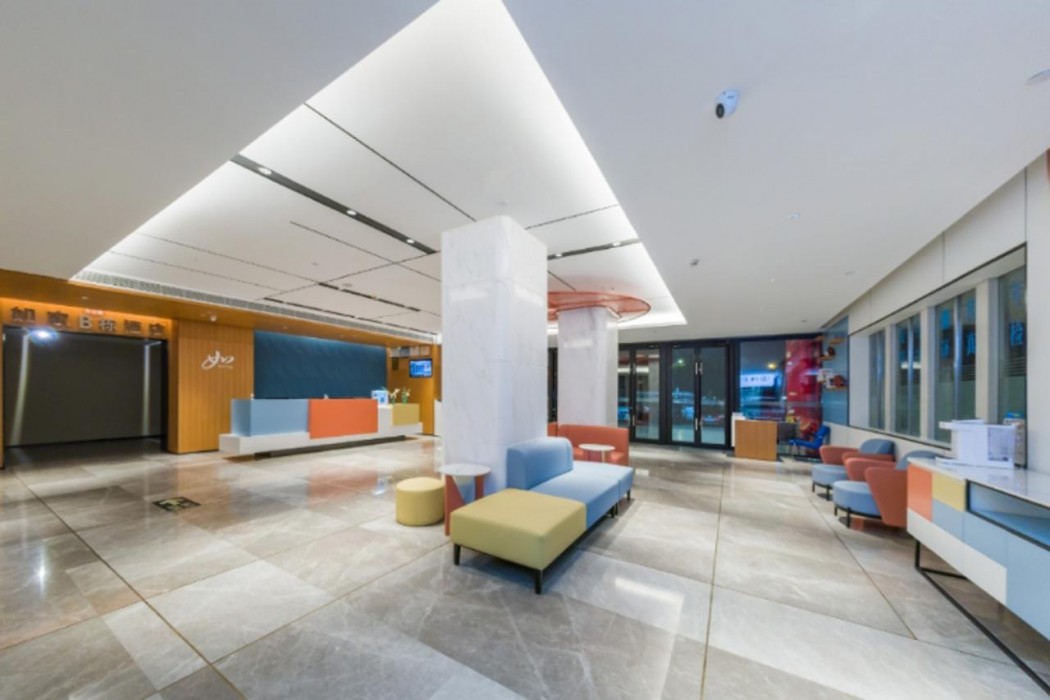Homeinn Neo (Shenzhen Futian Convention center Zhu Zi Lin Metro Station) 12/17