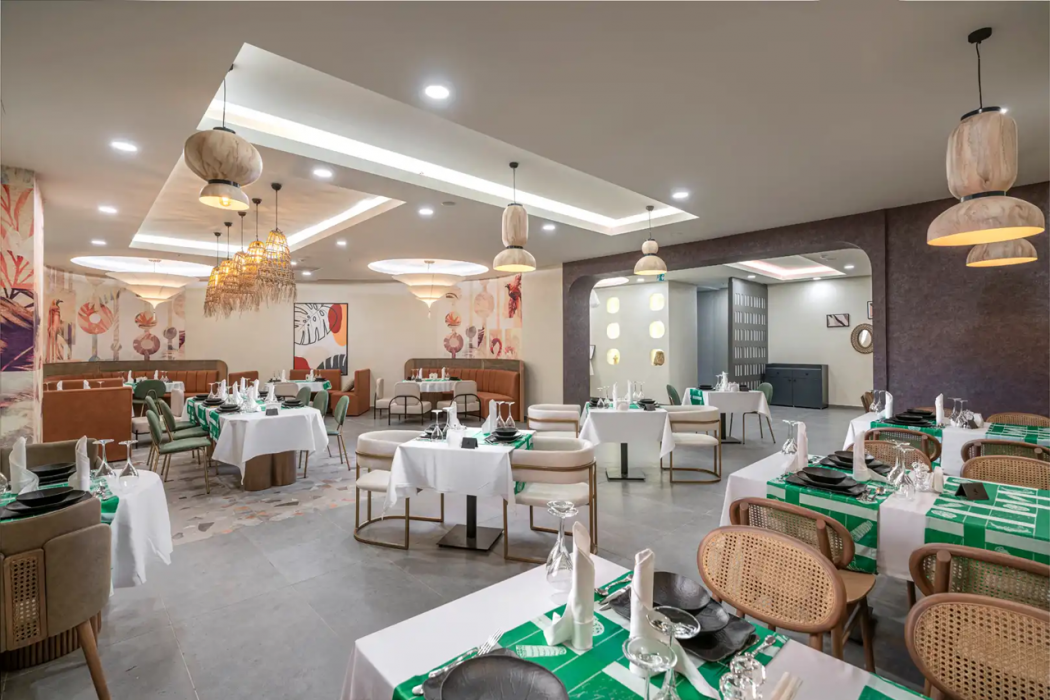 Vox Maris Resort 56/104