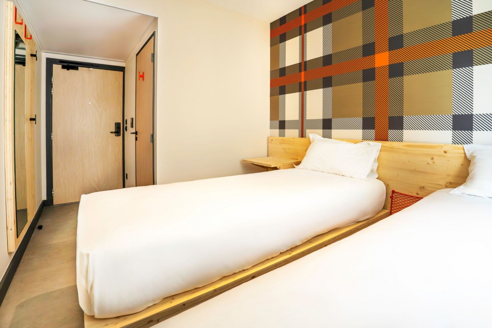 easyHotel Marseille Euromed 16/35
