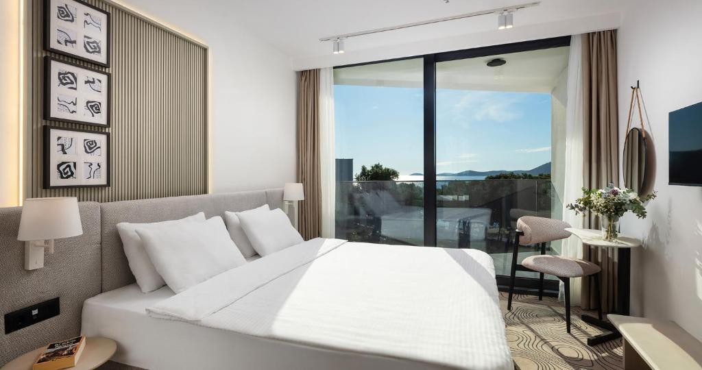 SeeSea Hotel 20/65