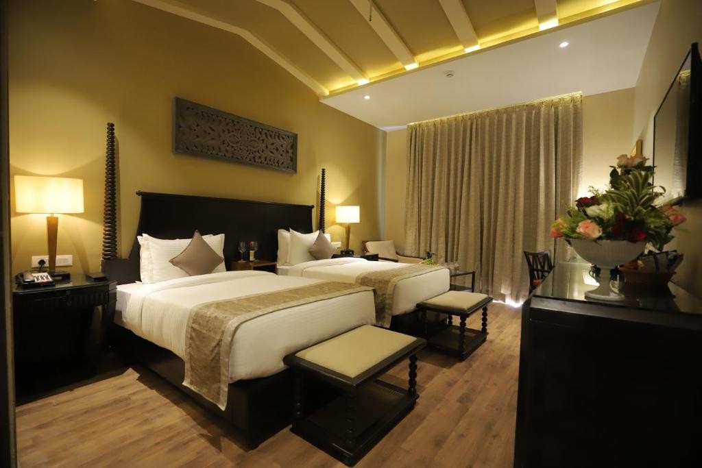 Essentia Luxury Resort & Spa Udaipur 16/61