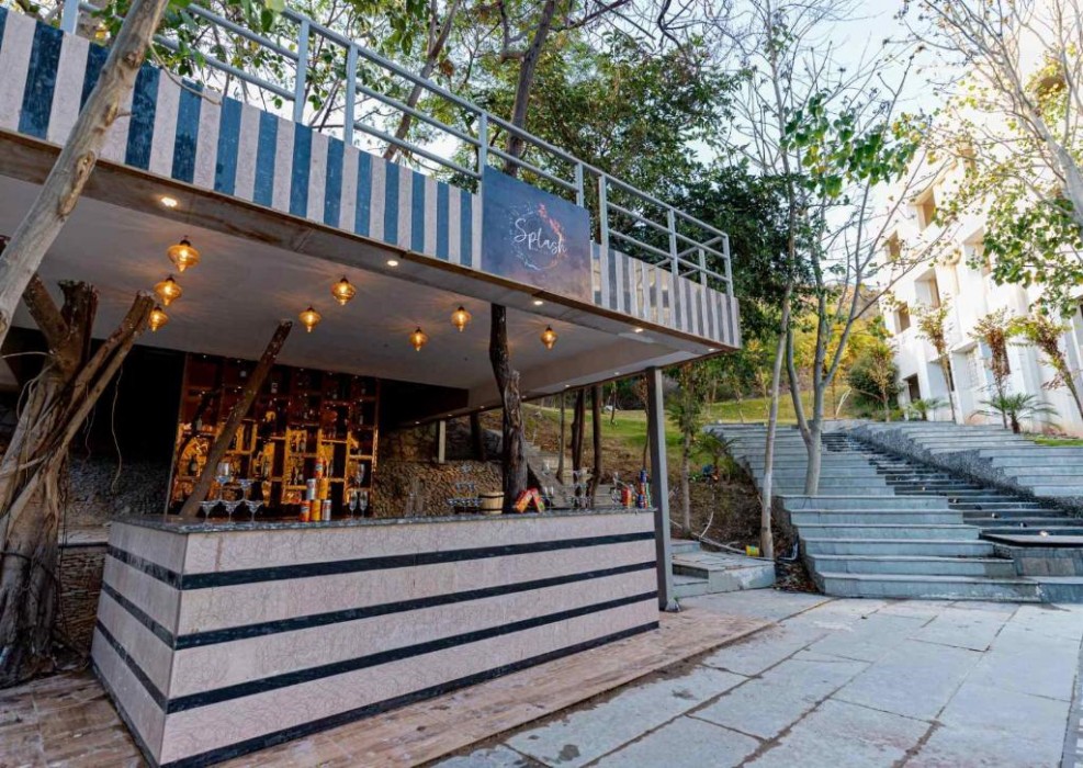 Essentia Luxury Resort & Spa Udaipur 37/61