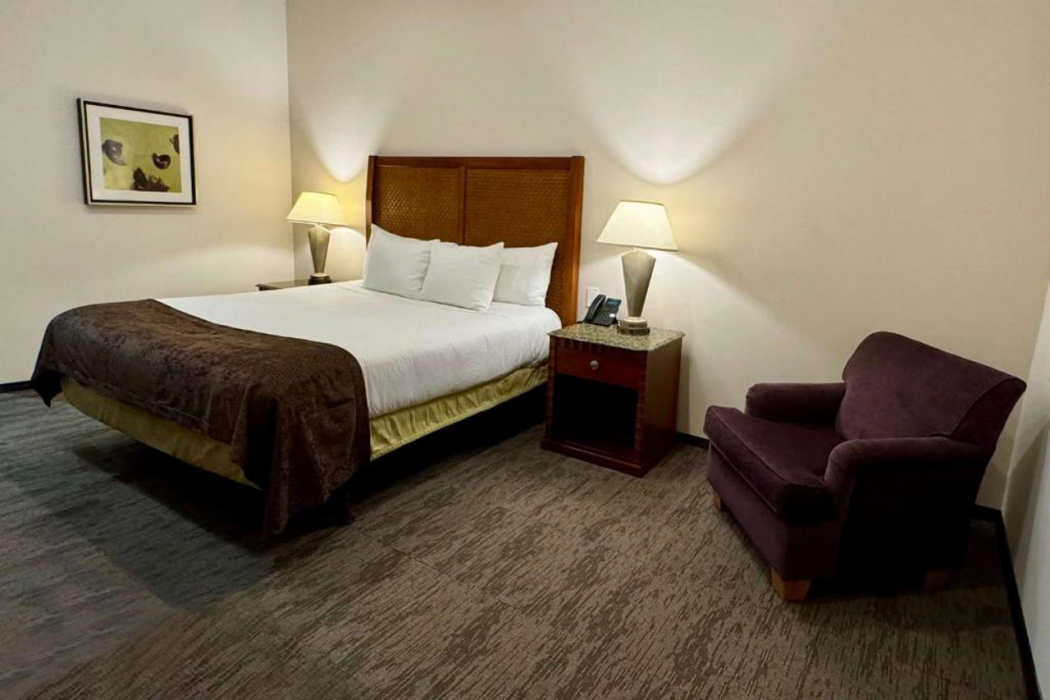 Best Western Plus Sacramento 12/27