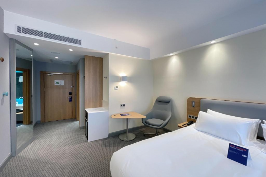 Holiday Inn Express Ankara - Airport 16/44
