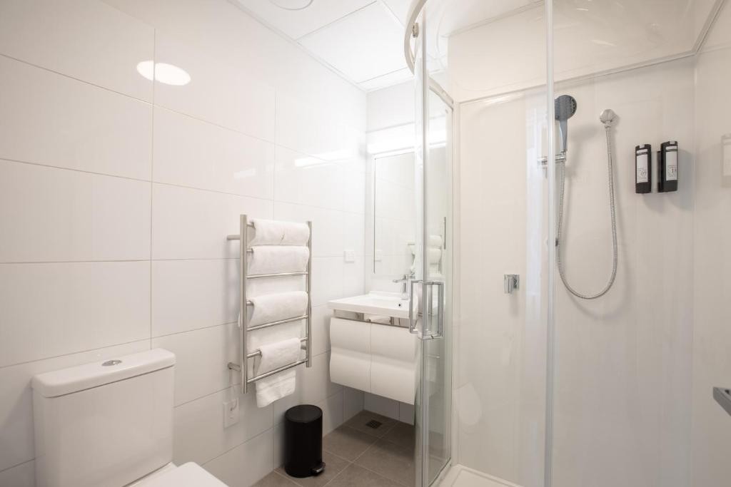 Sojourn Apartment Hotel Riddiford Street Limited 12/54