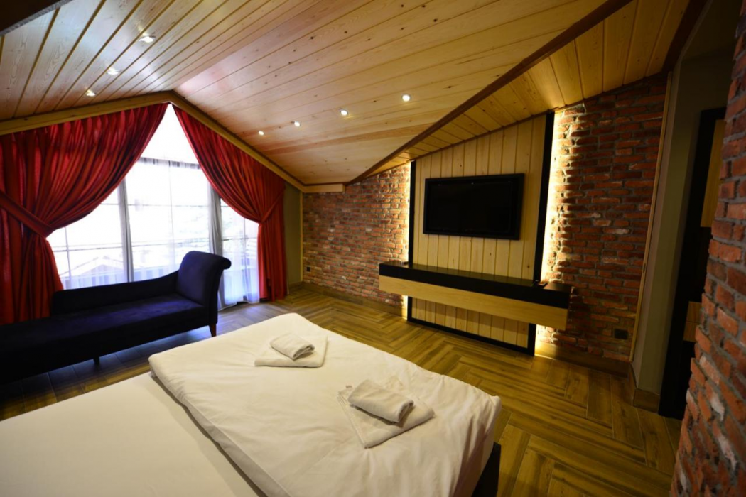 Inanlar Deluxe Hotel 12/60