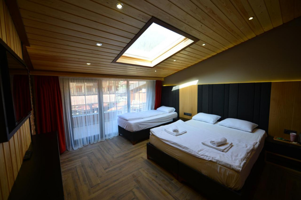 Inanlar Deluxe Hotel 8/60