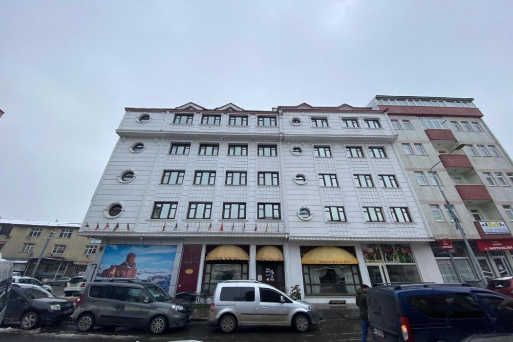 Kent Ani Hotel 1/33