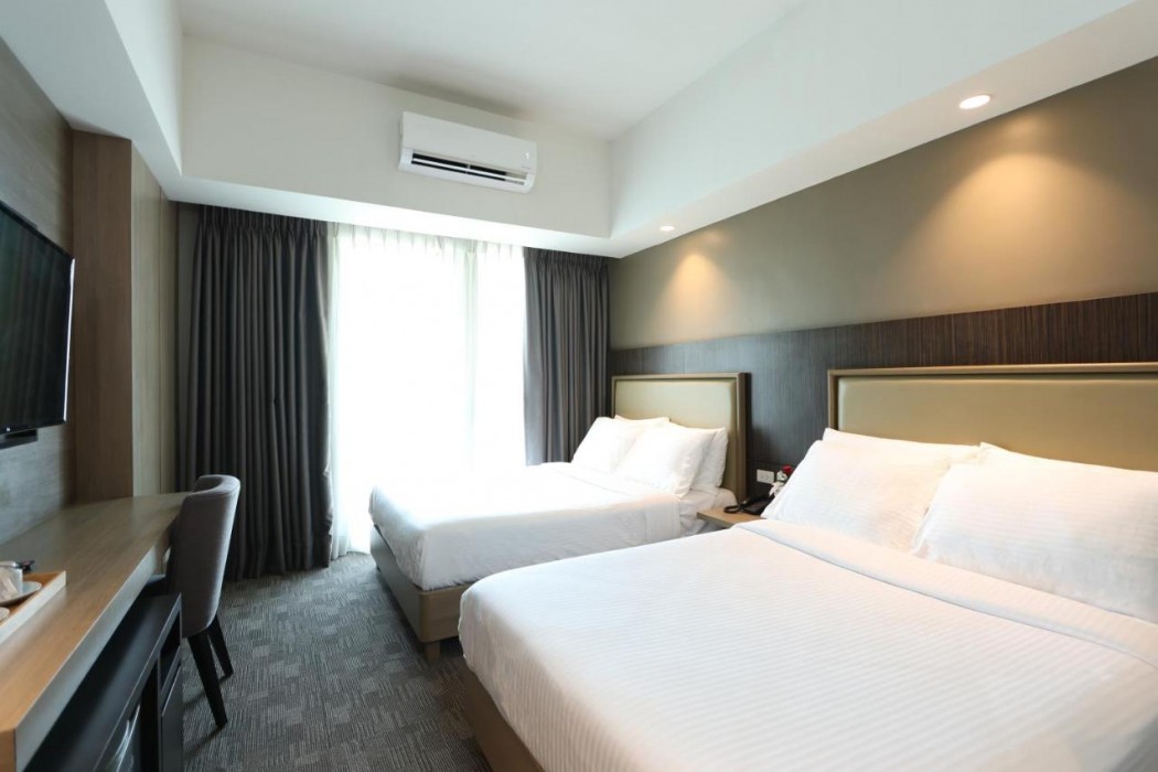 Sotogrande Katipunan 16/72