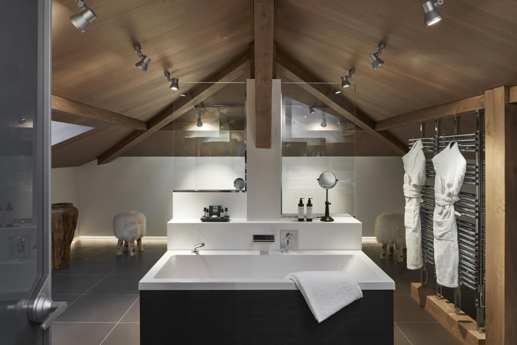 Room at Chalet Hotel Alpen Valley, Combloux