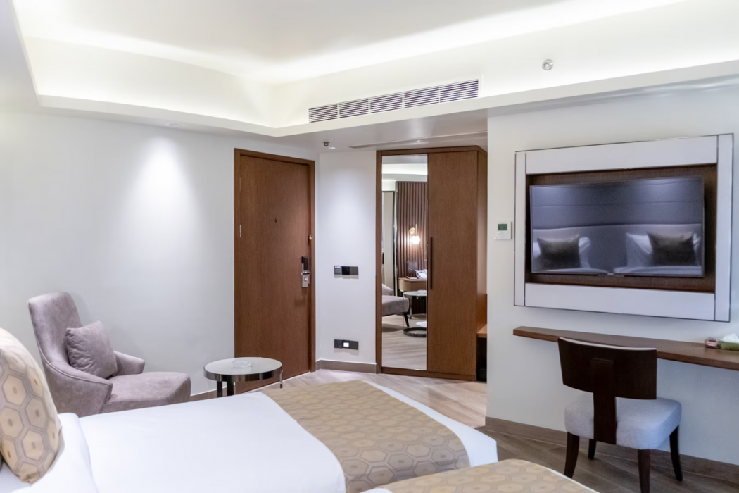 Ramada by Wyndham Cox's Bazar Kolatoli Beach 6/42