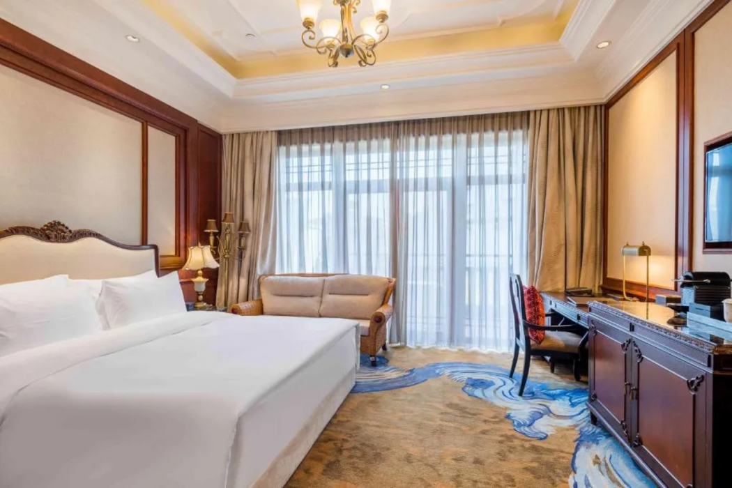 Donghu Collection Hotel Shanghai 11/25