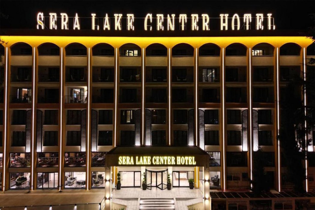 Sera Lake Center 2/61
