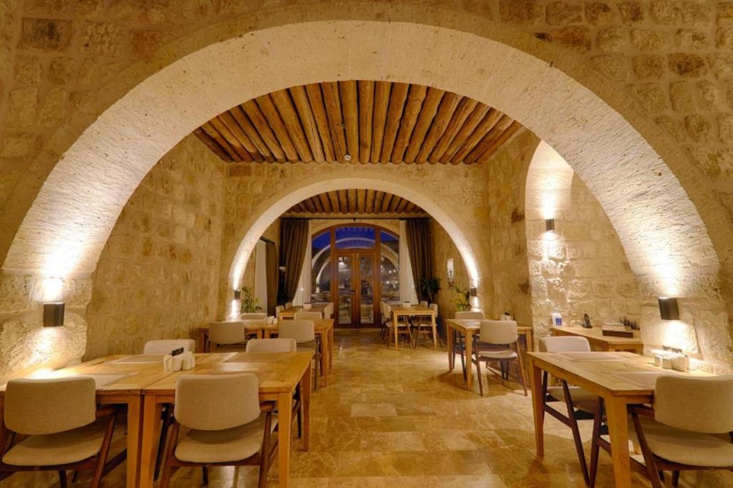 Solem Cave Suites 37/56