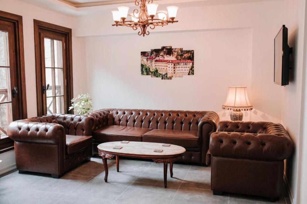 Iskalita Otel 8/32