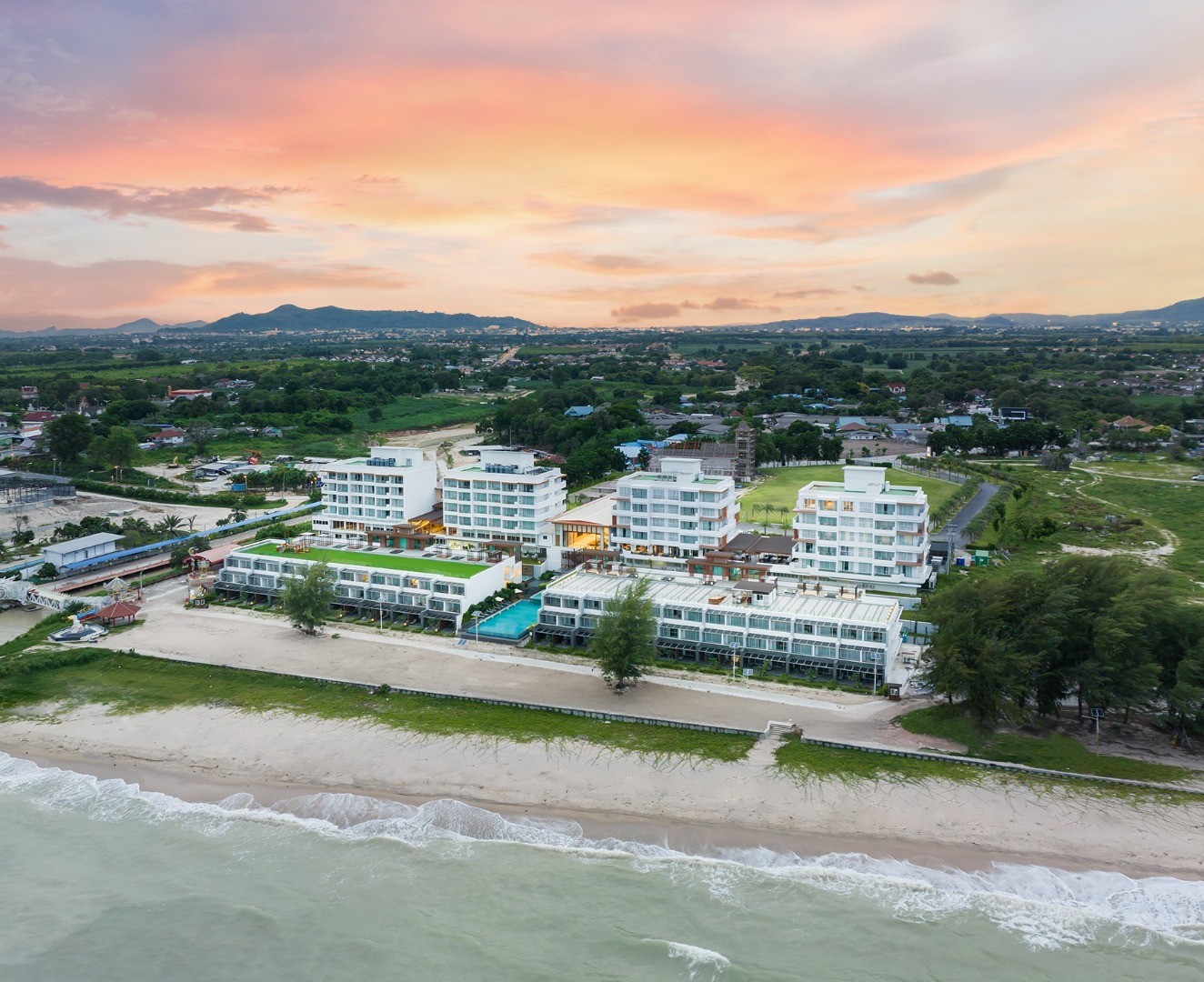 Eastin Resort Rayong 1/75