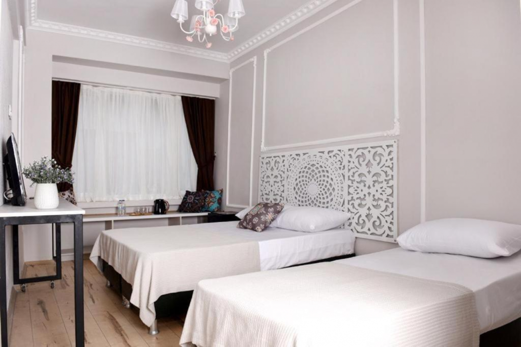 Aysa Hotel 4/58