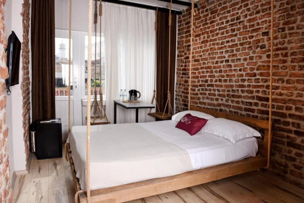 Aysa Hotel 7/58