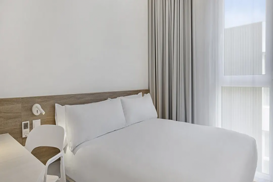 Room at B&B HOTEL Santiago Milladoiro, Ames