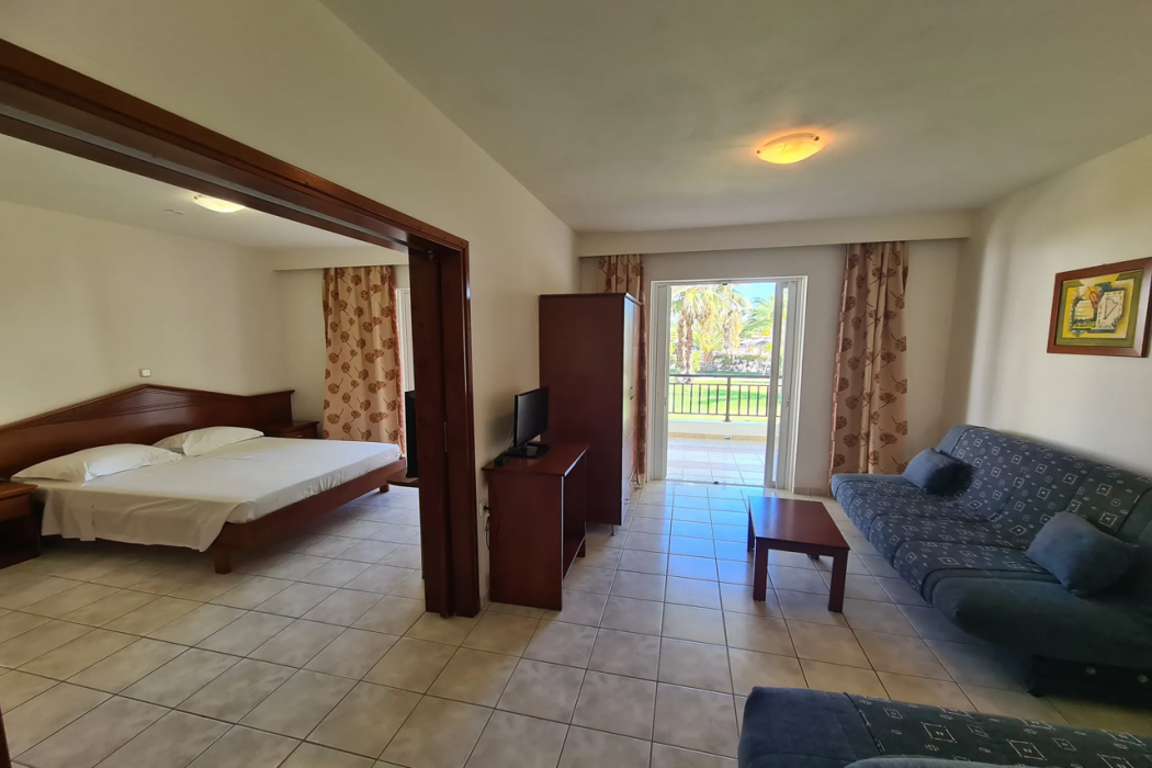 Corali Hotel 20/63