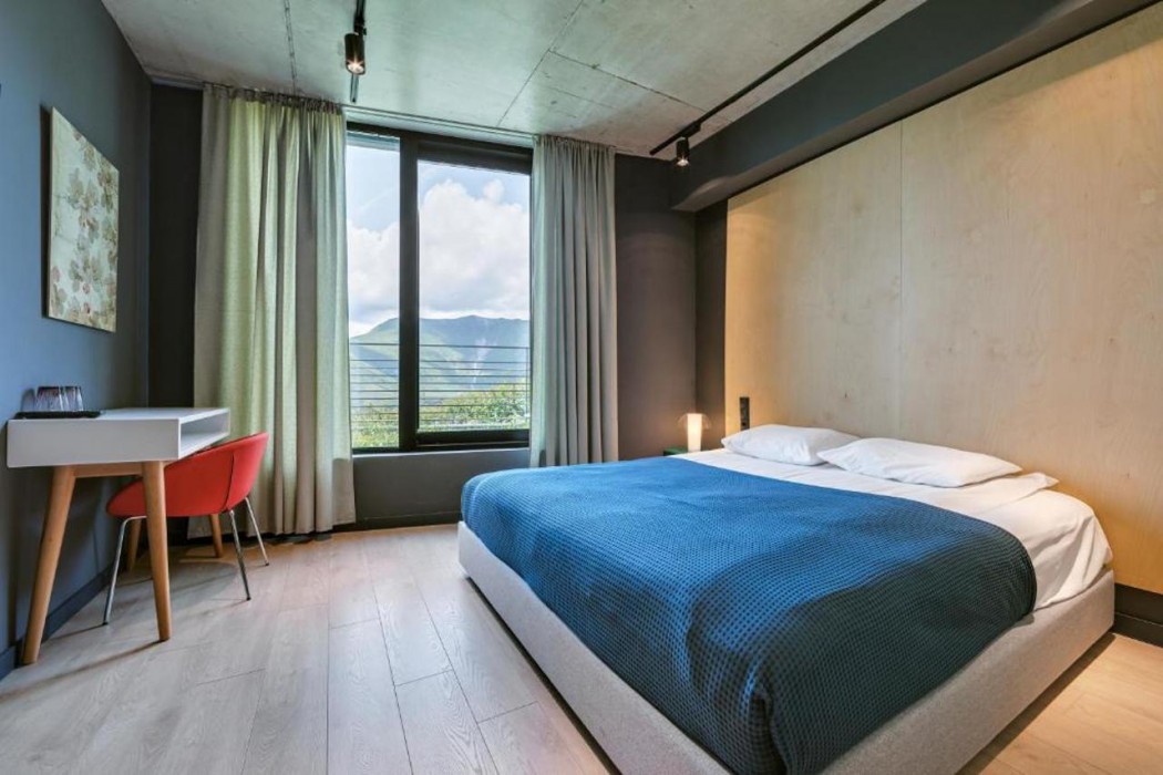 Quadrum Ski & Yoga Resort 20/68
