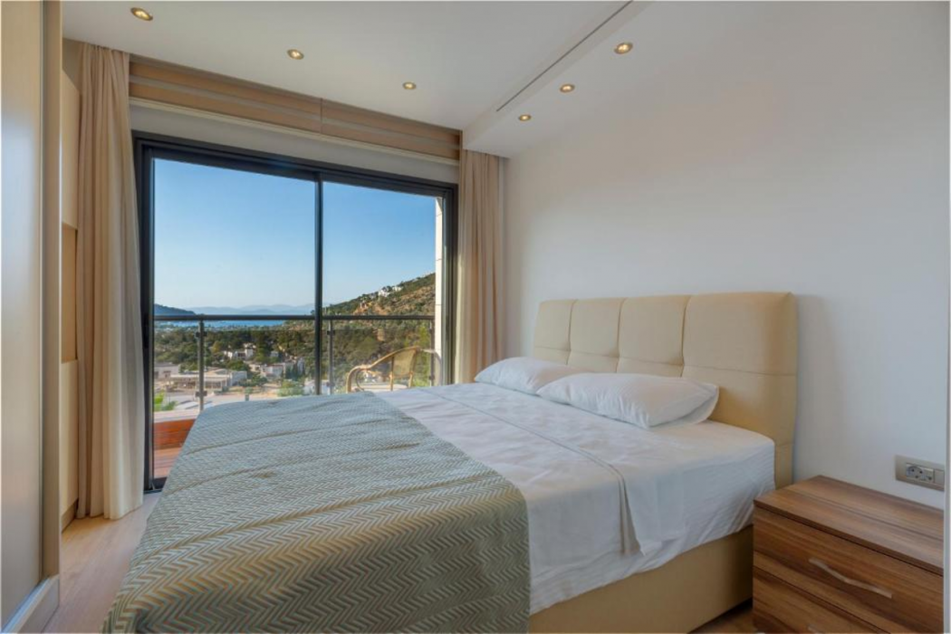Alya Sierra Bodrum 12/60