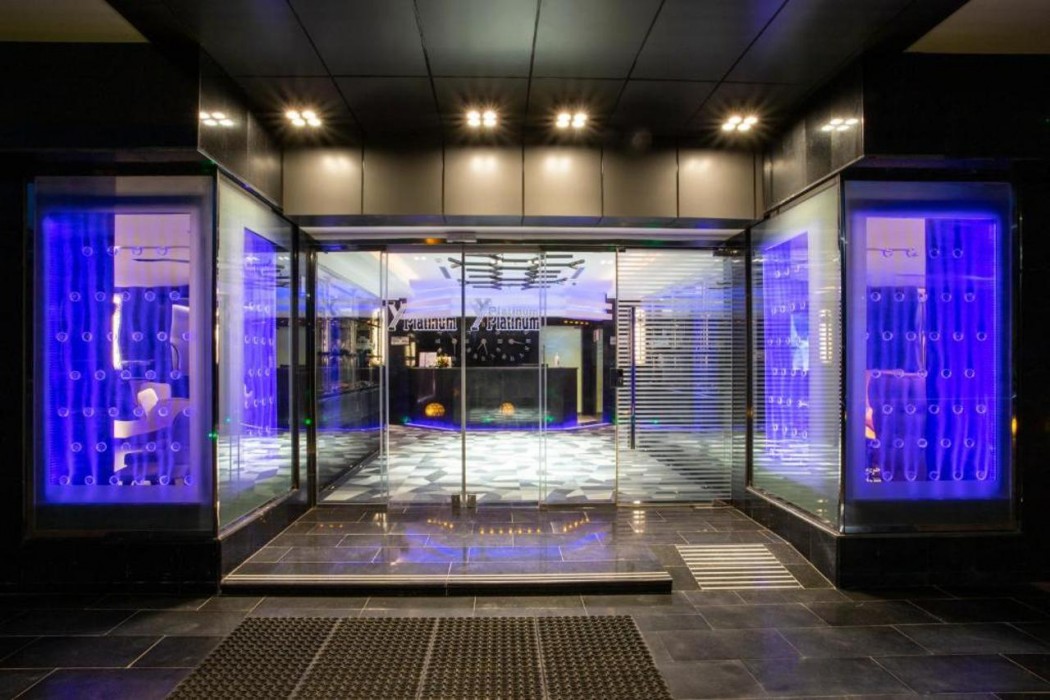 Y Platinum Hotel