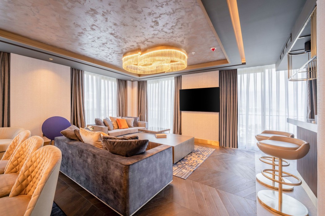 Merit Starlit Hotel & Residence 42/96