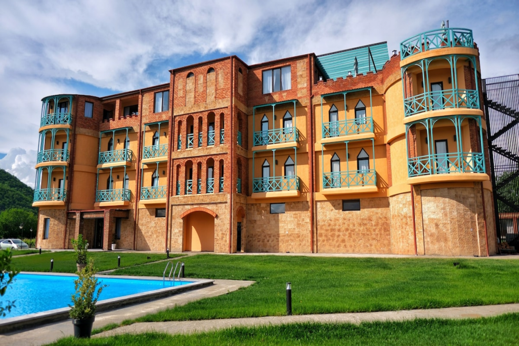 Burki Castle & Cellar