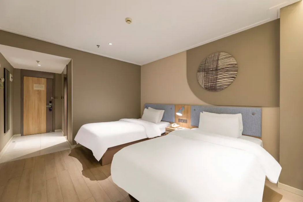 Home Inn Neo (Ningbo Railway Station) 12/31