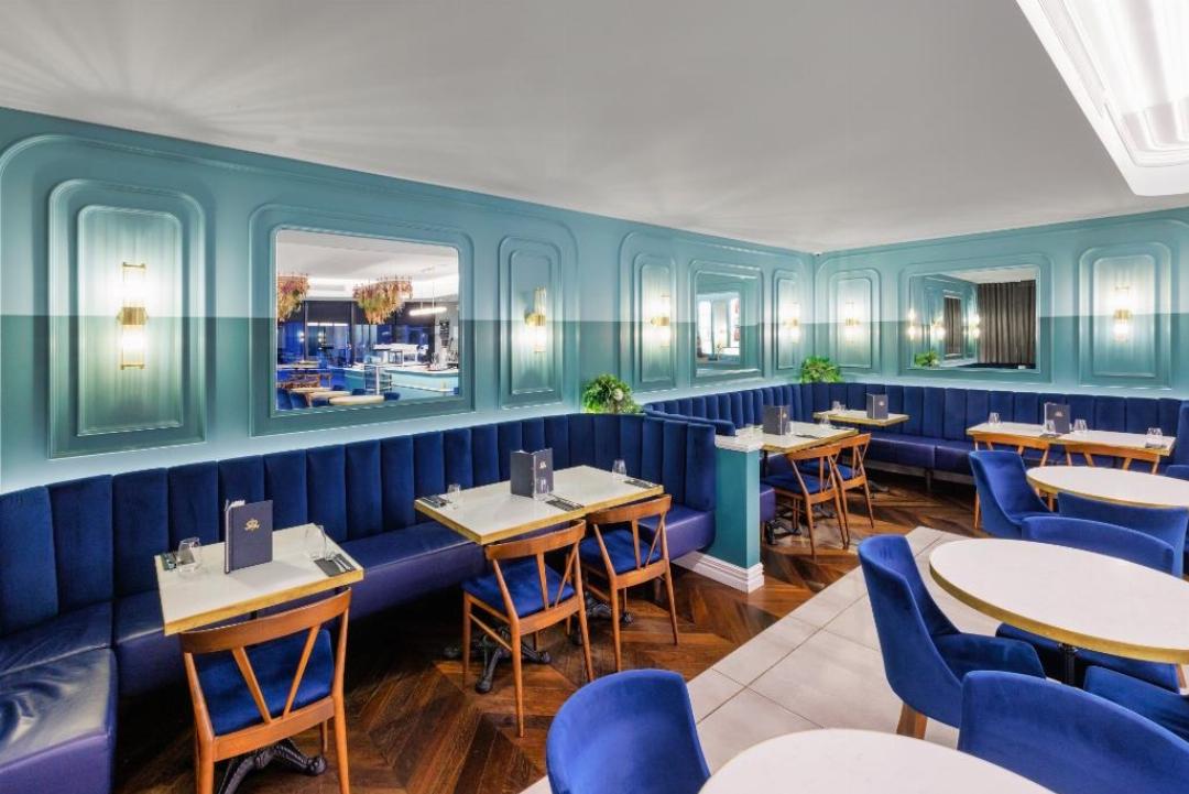 The Mayfair Hotel 27/72