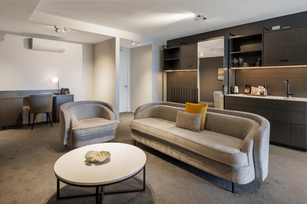 Mayfair Suite