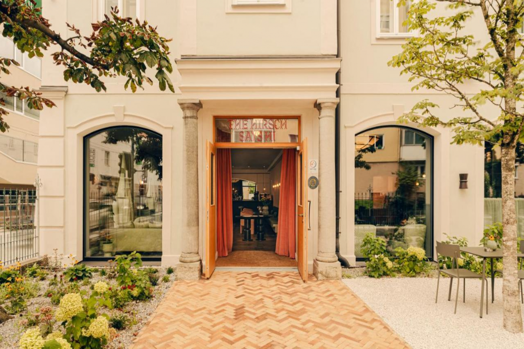 Hotel zum Hirschen 2/61