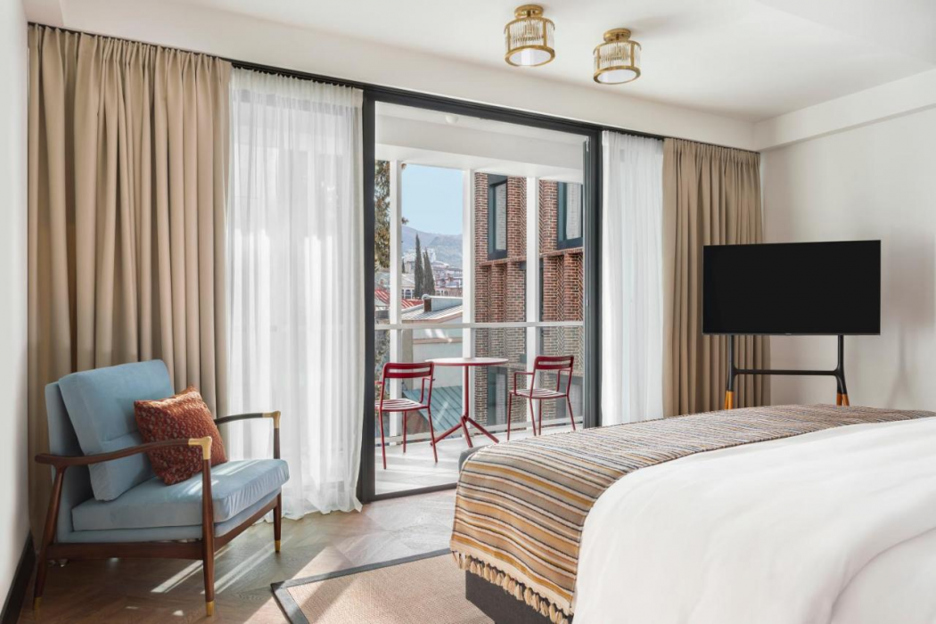 Artizan Design Hotel 11/61