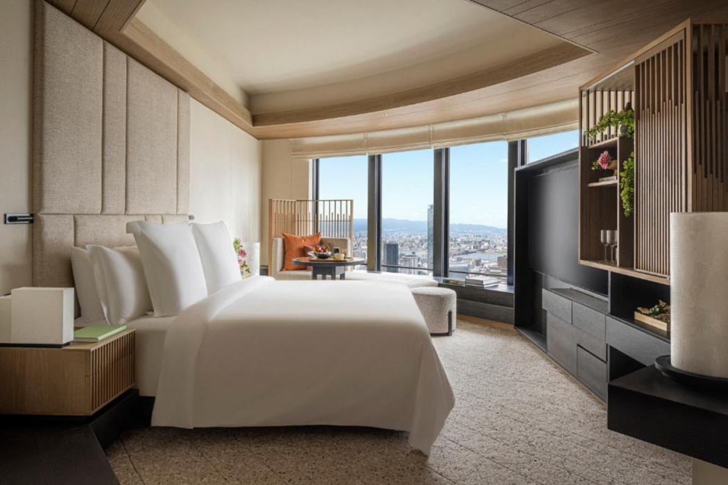 Four Seasons Hotel Osaka 7/12