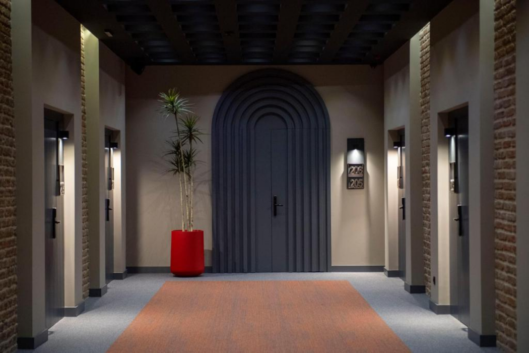 Qarvasla Hotel 33/68