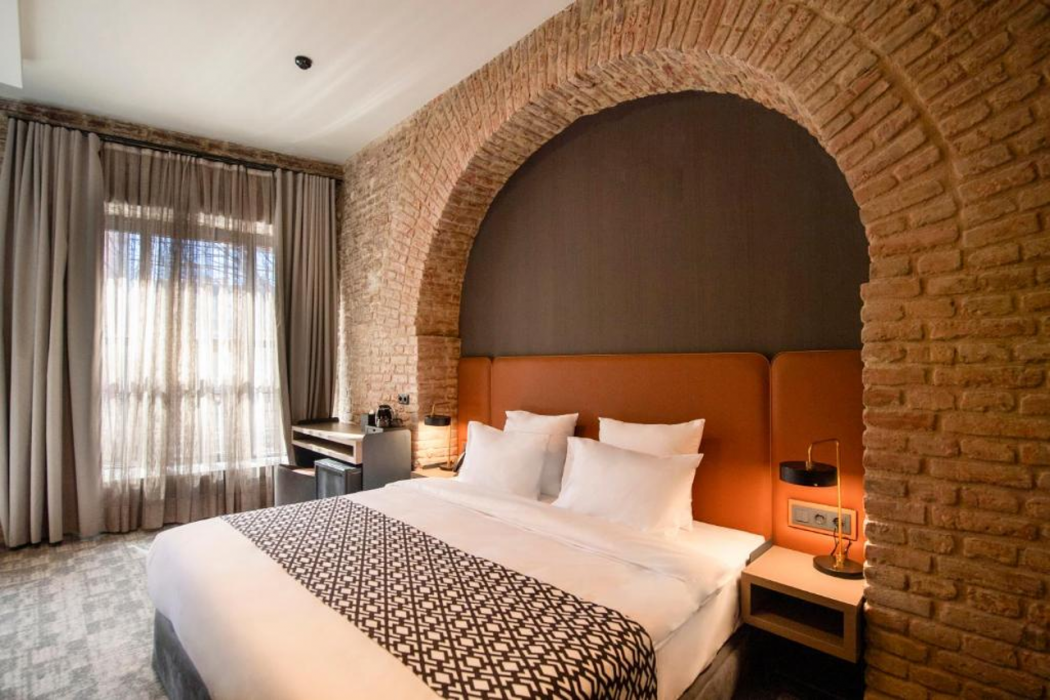 Qarvasla Hotel 13/68